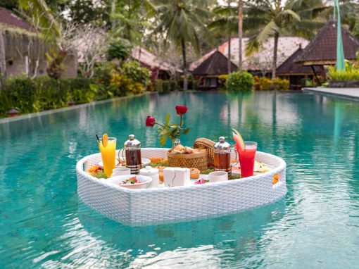 Floating Breakfast Floating Breakfast